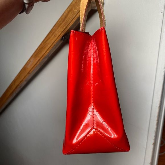 Louis Vuitton Red Monogram Vernis Reade PM Handbag w/Dust Bag & Maintenance Card - Picture 4 of 15
